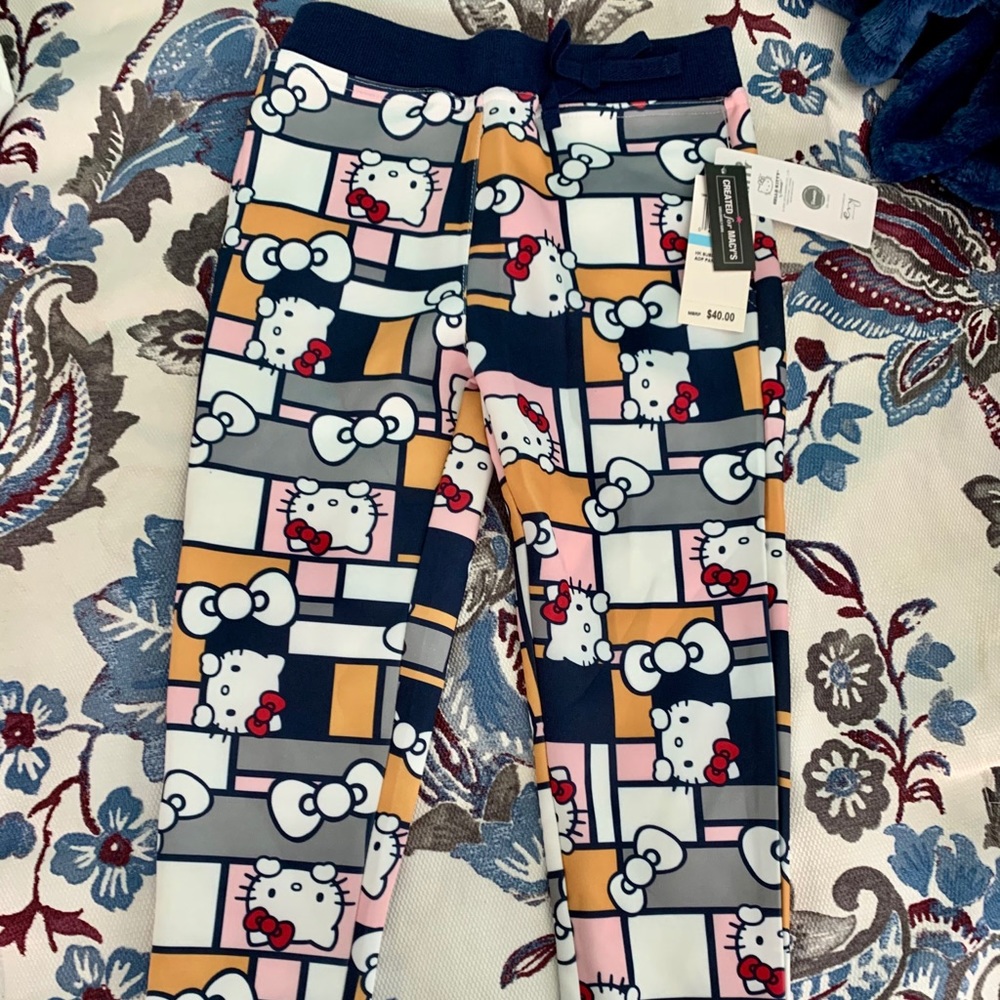 NWT- Hello Kitty Girls Jogger Pants - Picture 3 of 5